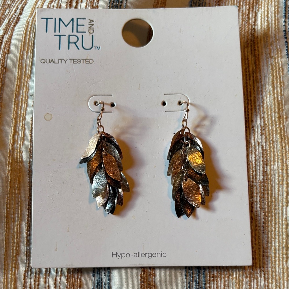 Time and Tru Metallic Leaf Drop Earrings